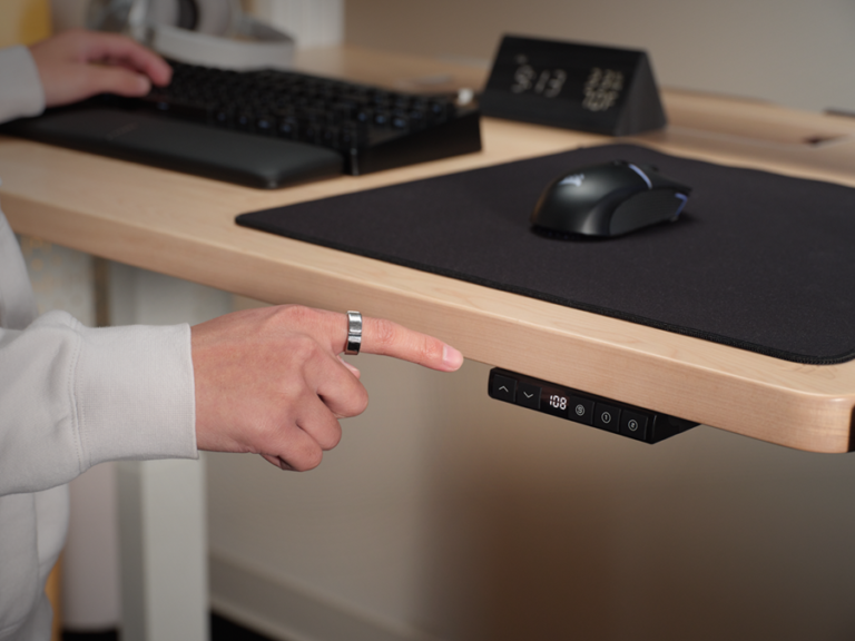 Corsair Platform:4 Elevate adjustable-height desk controls
